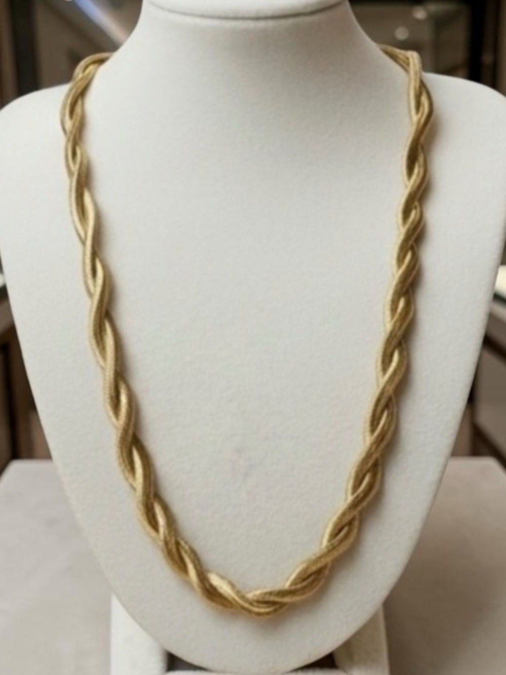Plunder Cara Necklace and Bracelet Set - Picture 3 of 8